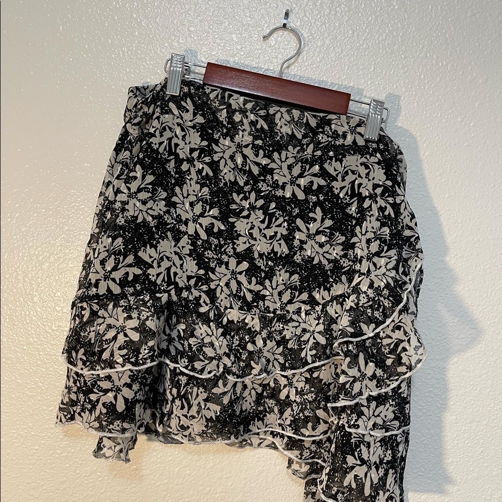 Lulu’s Wrap Skirt- Size L